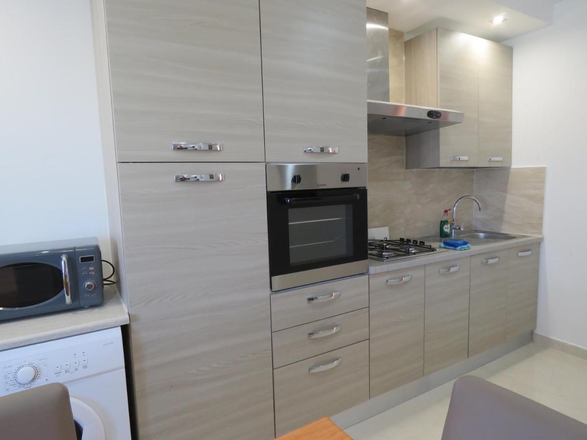 Aquamarine Sea Front Apartments - Second Floor Marsaskala Extérieur photo